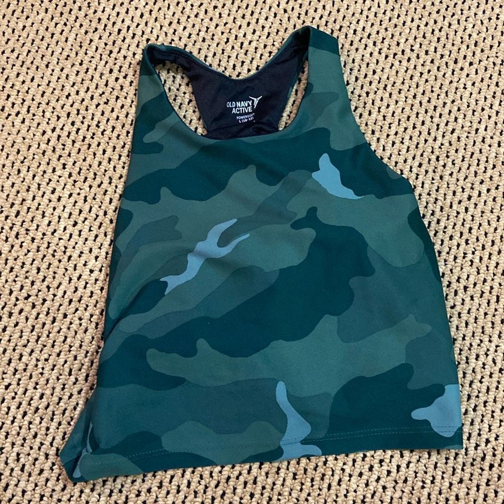 Girls Activewear top